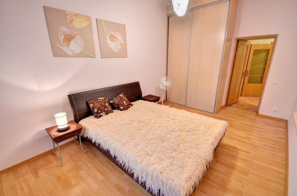 Great Apartment Near Town Hall VNO Exteriör bild